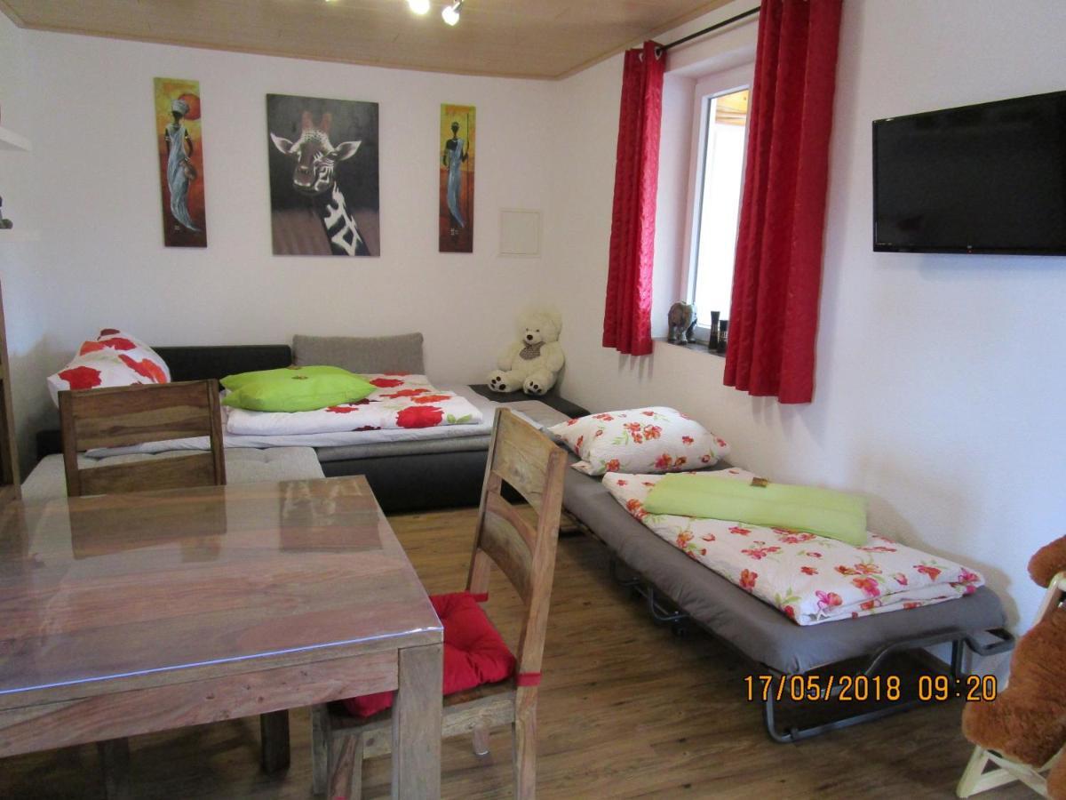 Ferienwohnung Rosa Obergessertshausen Екстериор снимка